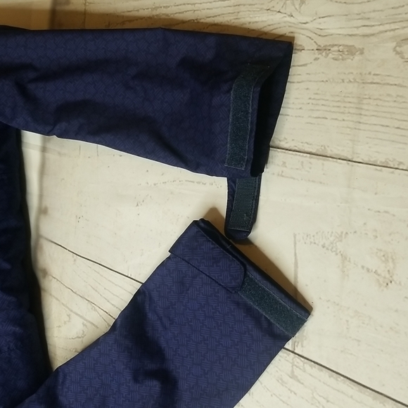 Columbia Omni-Tech Waterproof Breathable Jacket - Picture 10 of 17